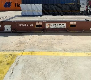 contenedor-fr-40-logistica-segura.webp 2