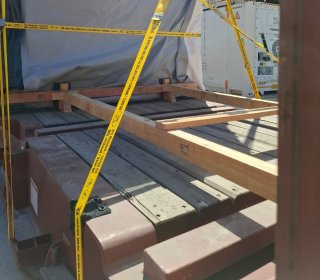 contenedor-fr-40-logistica-segura.webp 4