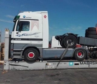 CARGAS-ESPECIALES-Y-TRÁFICO-DE-GRANDES-VOLÚMENES